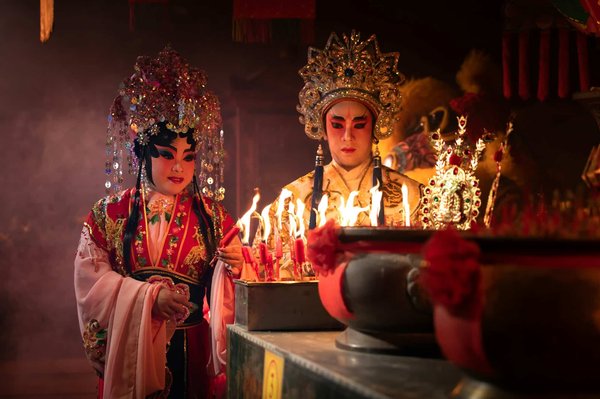 Quelle est la portée de l'opéra moderne dans le paysage culturel mondial actuel ?